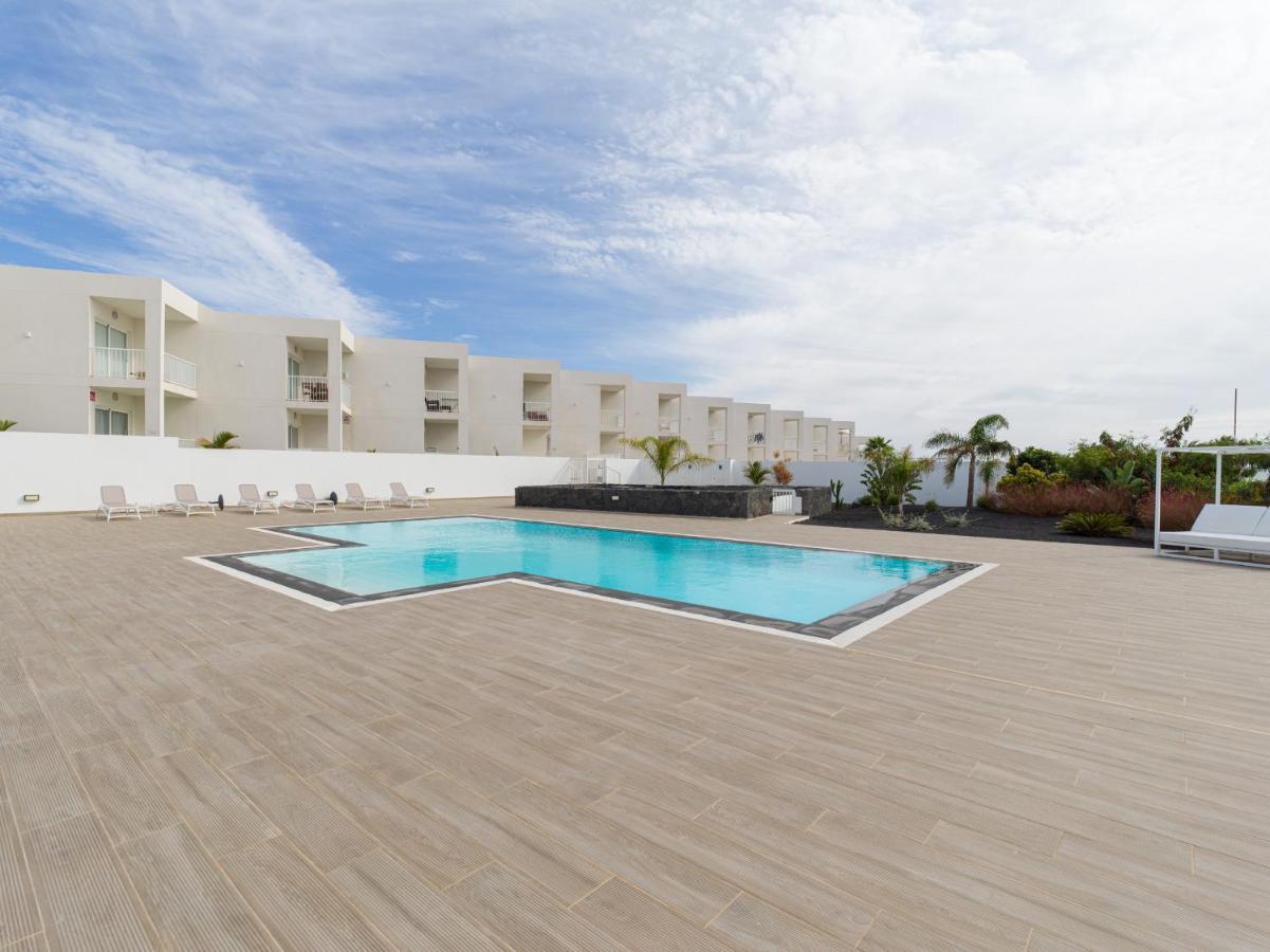 Homeforguest Sunset Senator With Pool And Terrace In Costa Teguise Exterior foto